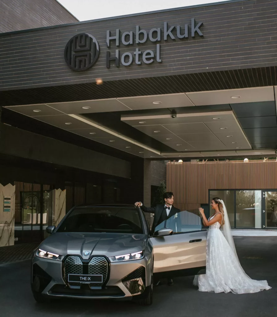 Hotel habakuj revija moja poroka of