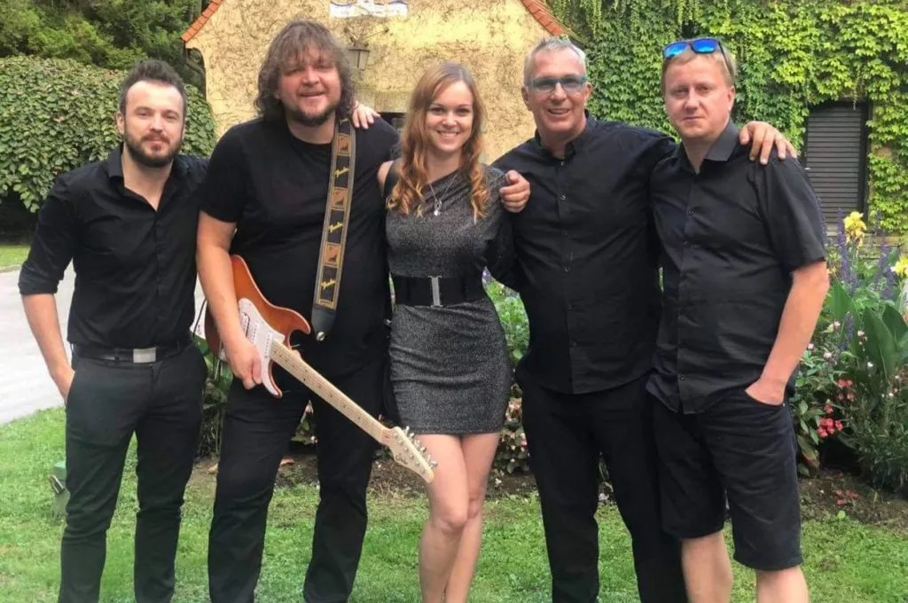 Deja vu band