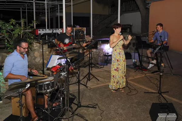 Kristina oberzan band