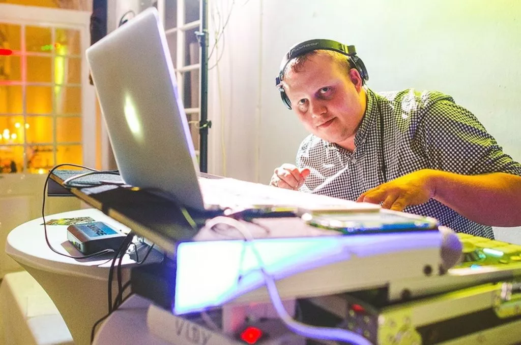 Unikatna zabava dj vidy